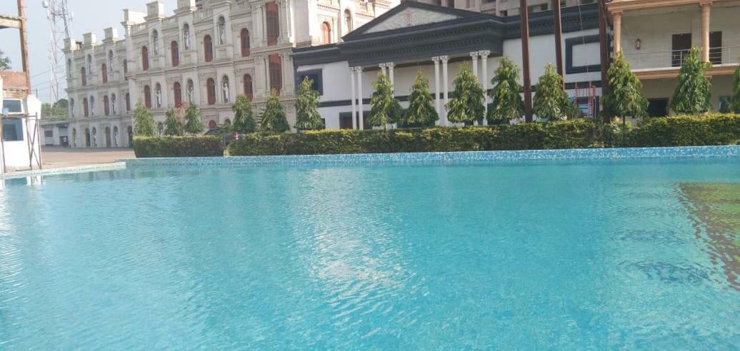 Aristro Club Hotel Kalkutta Kültér fotó